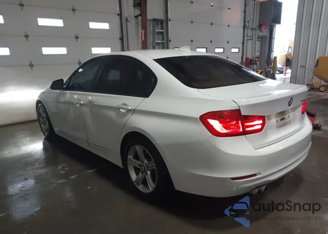 2014 BMW 328I z USA, uszkodzony, nr VIN WBA3A5G53ENP32350